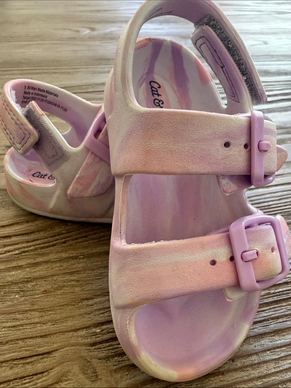 Cat & Jack Lavender & Pink Marble Kids Buckle Sandals
